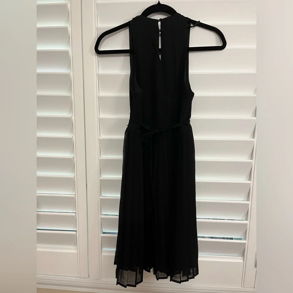 H&M Black Pleated Chiffon Dress - Picture 6 of 6
